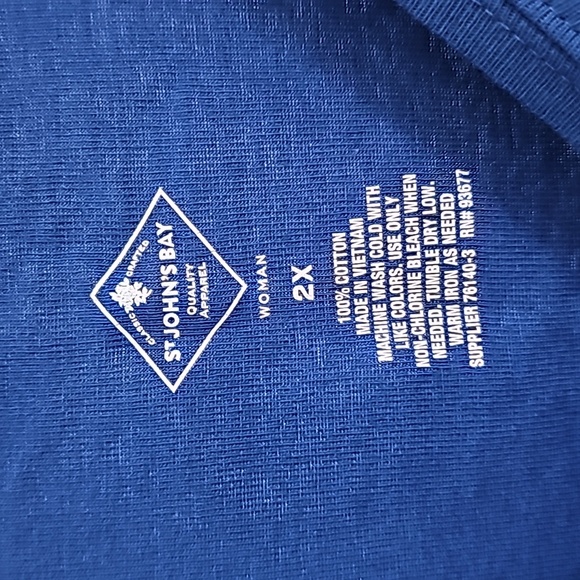 St. John's Bay blue short sleeve shirt new with tags - Picture 2 of 4